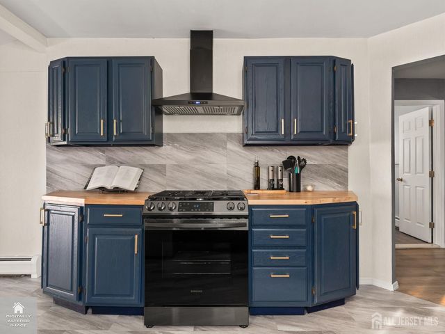 212 University Avenue, Metuchen, NJ 08840