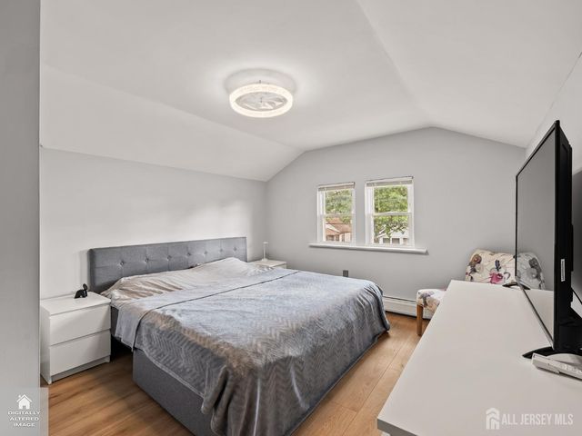 212 University Avenue, Metuchen, NJ 08840
