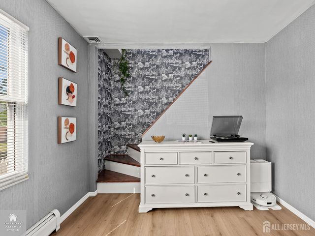 212 University Avenue, Metuchen, NJ 08840