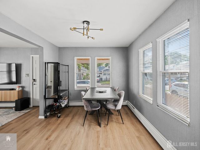 212 University Avenue, Metuchen, NJ 08840