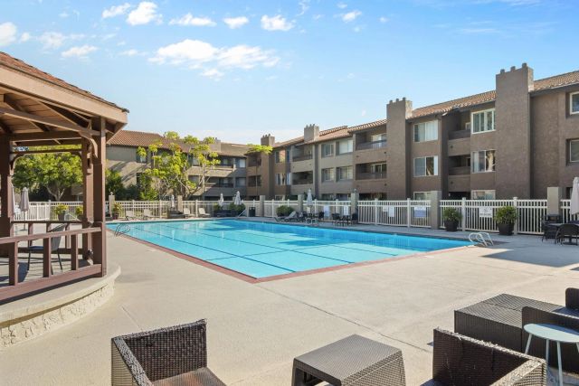 10325 Caminito Cuervo 185, San Diego, CA 92108