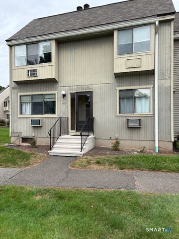 33 Essex Court 33, Meriden, CT 06450