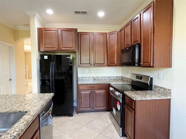 291 Lake Monterey Circle, Boynton Beach, FL 33426