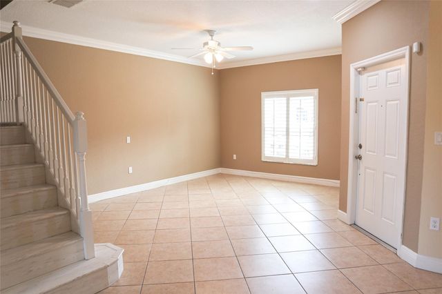 291 Lake Monterey Circle, Boynton Beach, FL 33426