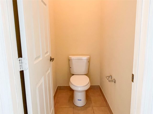 291 Lake Monterey Circle, Boynton Beach, FL 33426