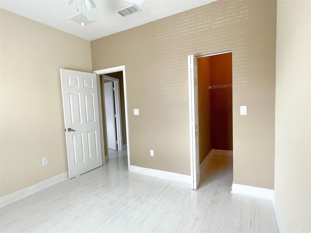 291 Lake Monterey Circle, Boynton Beach, FL 33426