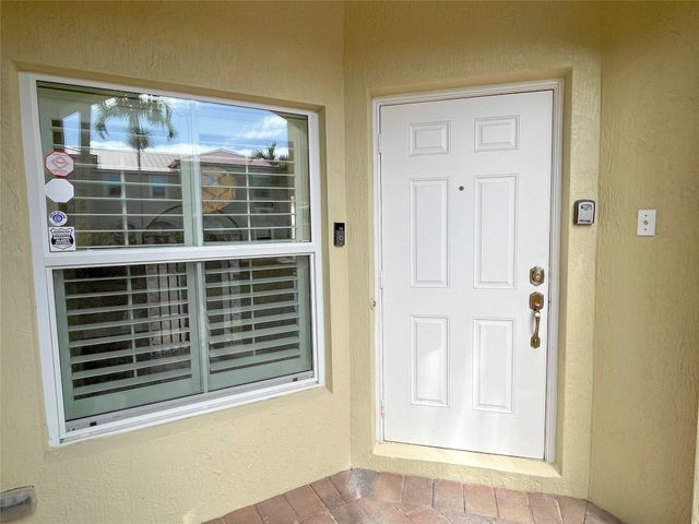 291 Lake Monterey Circle, Boynton Beach, FL 33426