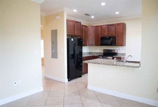 291 Lake Monterey Circle, Boynton Beach, FL 33426