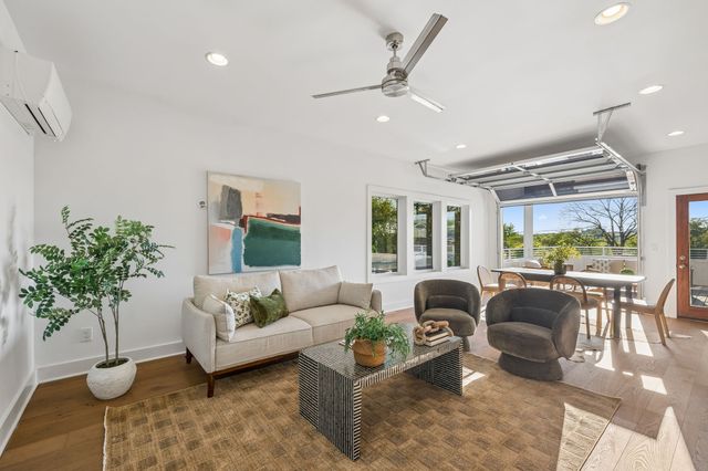 2160 Byrum Ave, Nashville, TN 37203