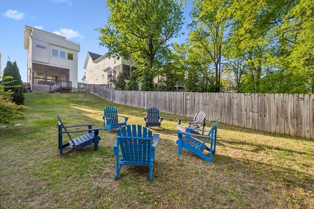 2160 Byrum Ave, Nashville, TN 37203