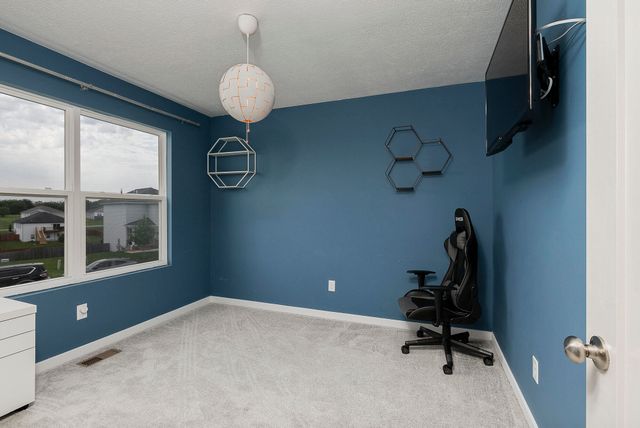 1145 E Manitou Court, Nixa, MO 65714