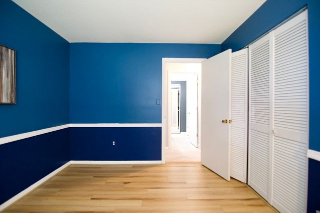 264 Nassau Drive 264, Springfield, MA 01129