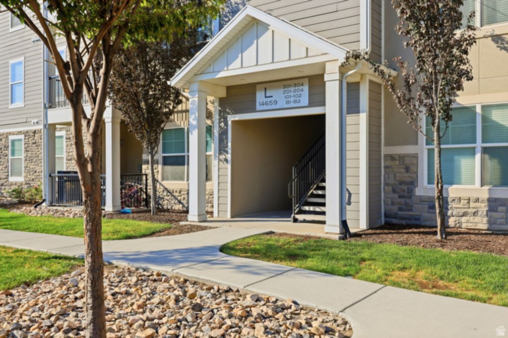 14659 S BLOOM DR #L201, Herriman, UT 84096 — exterior