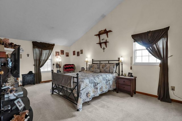 527 Warwick Lane, Pickerington, OH 43147