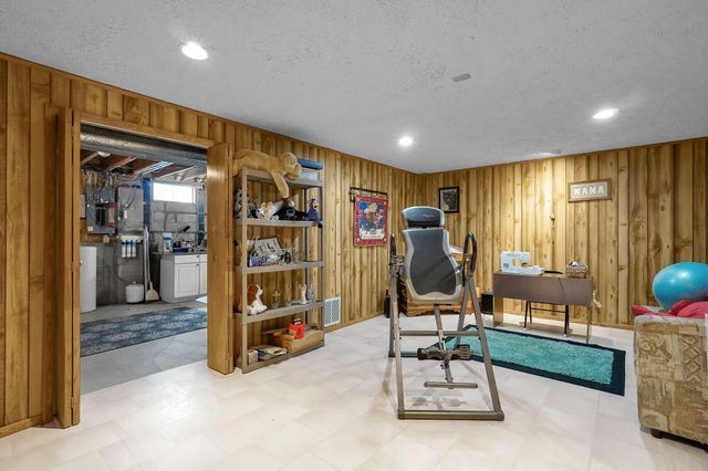 527 Warwick Lane, Pickerington, OH 43147