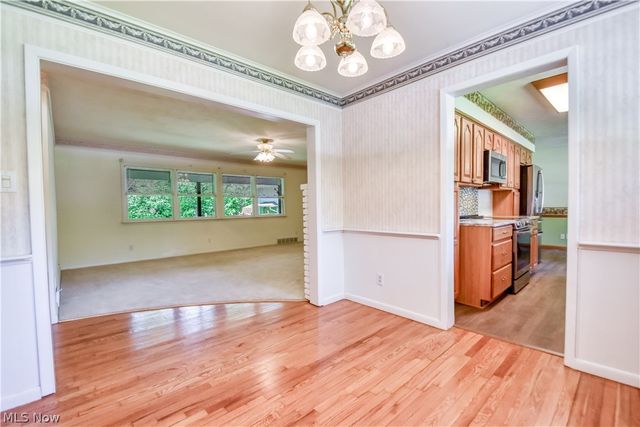 8905 Spring Valley Drive, Mentor, OH 44060