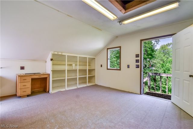 8905 Spring Valley Drive, Mentor, OH 44060