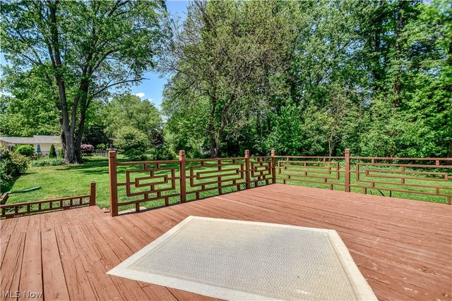 8905 Spring Valley Drive, Mentor, OH 44060