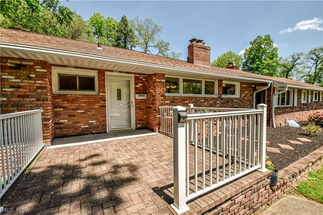 8905 Spring Valley Drive, Mentor, OH 44060
