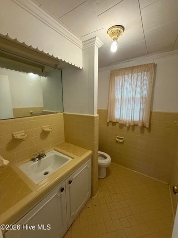 67 Mayo Street S, Maury, NC 28554