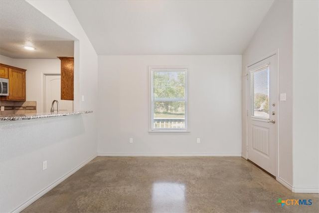 718 N 1st Street, Temple, TX 76501