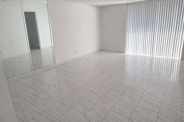 10090 NW 80th Court 1540, Hialeah Gardens, FL 33016