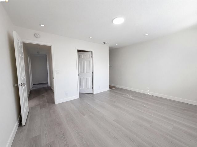 1564 S Wolfe RD, Sunnyvale, CA 94087