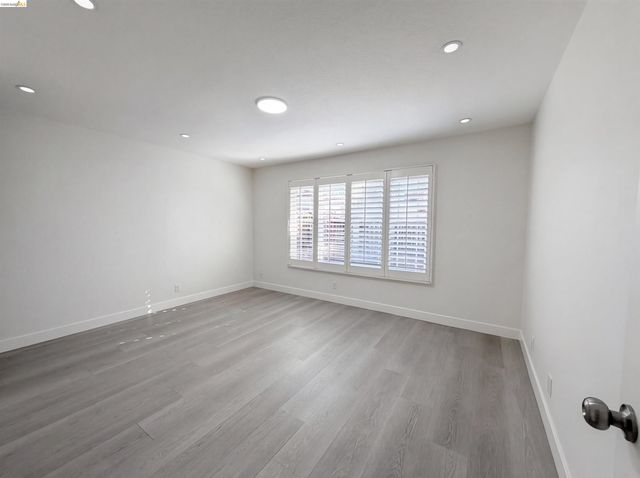 1564 S Wolfe RD, Sunnyvale, CA 94087