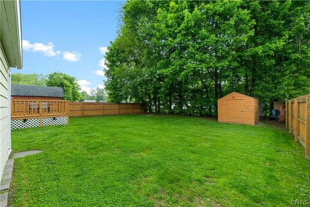 5464 Kenwood Road, Marcy, NY 13403