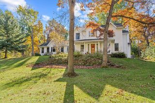 1858 CROWN DRIVE, Oshkosh, WI 54904