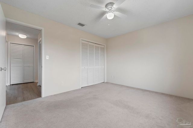 14100 River Rd 324B, Pensacola, FL 32507