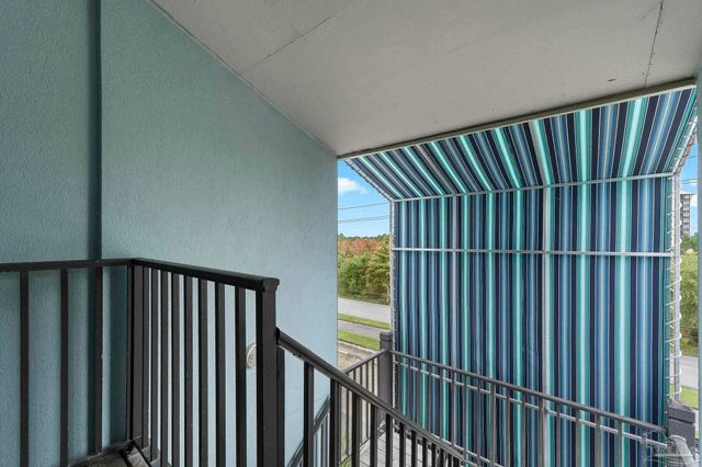 14100 River Rd 324B, Pensacola, FL 32507