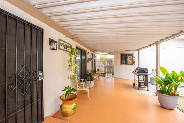 38210 Via Taffia., Murrieta, CA 92563