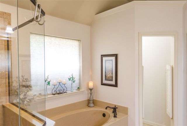 818 N Tejas Drive, Sanger, TX 76266