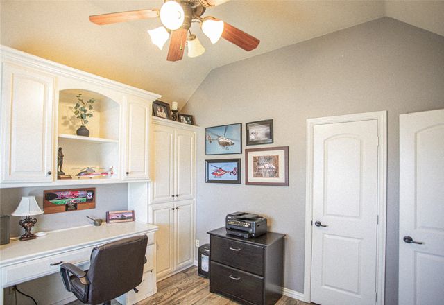 818 N Tejas Drive, Sanger, TX 76266