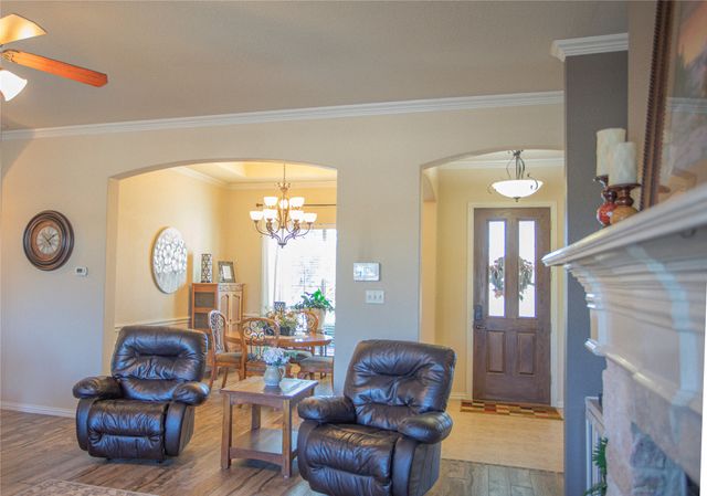 818 N Tejas Drive, Sanger, TX 76266