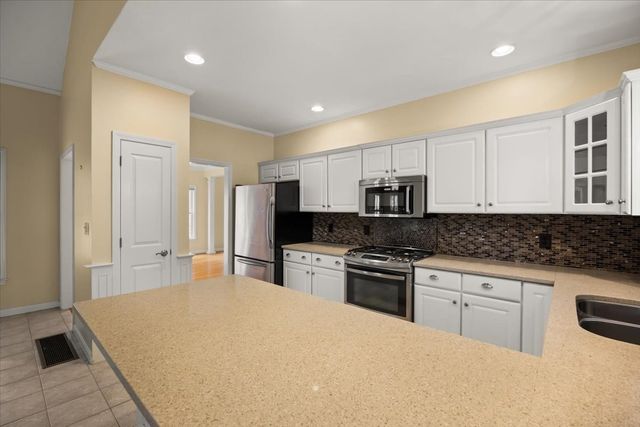 2 Sunflower Drive 2, Raynham, MA 02767