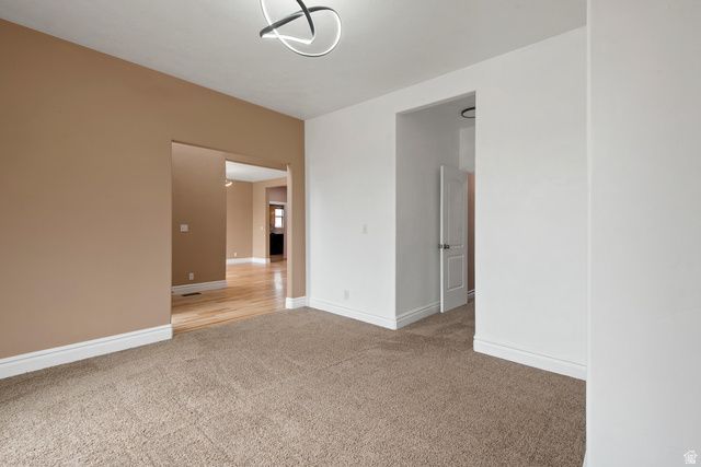 122 E BOX ELDER DR, Grantsville, UT 84029