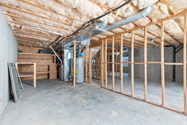 122 E BOX ELDER DR, Grantsville, UT 84029