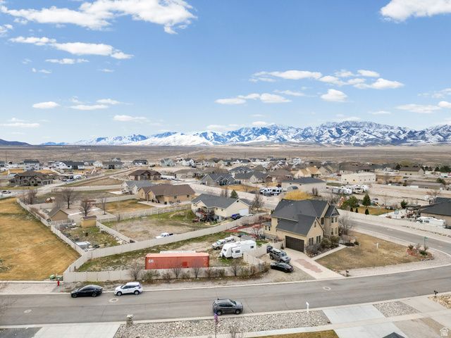 122 E BOX ELDER DR, Grantsville, UT 84029