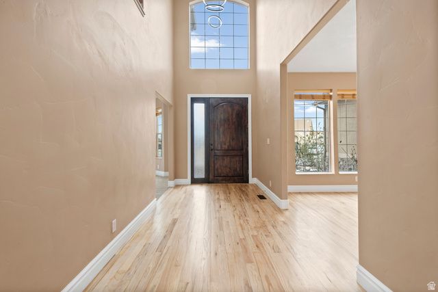 122 E BOX ELDER DR, Grantsville, UT 84029