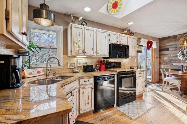 8717 Oxborough Avenue S, Bloomington, MN 55437