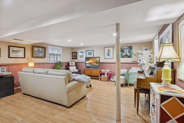 8717 Oxborough Avenue S, Bloomington, MN 55437