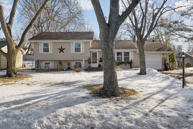 8717 Oxborough Avenue S, Bloomington, MN 55437