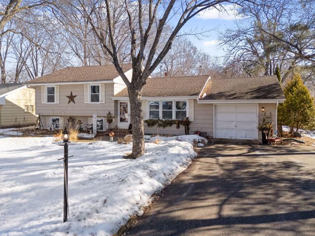 8717 Oxborough Avenue S, Bloomington, MN 55437