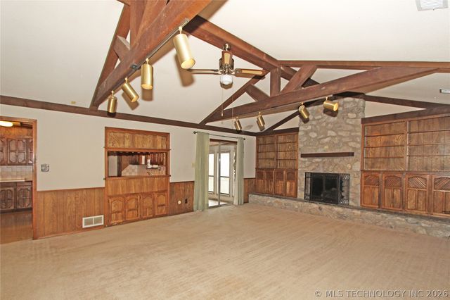 1810 Harned Drive, Bartlesville, OK 74006