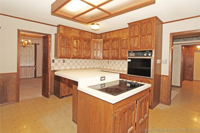 1810 Harned Drive, Bartlesville, OK 74006