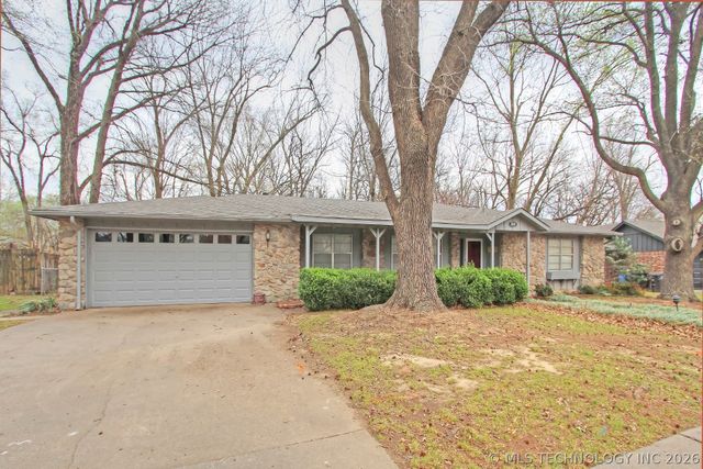 1810 Harned Drive, Bartlesville, OK 74006