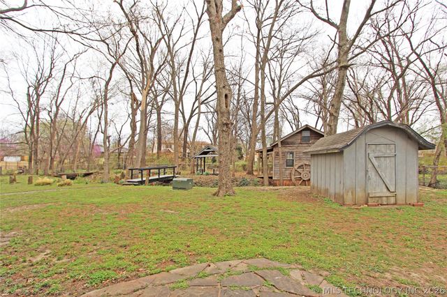 1810 Harned Drive, Bartlesville, OK 74006