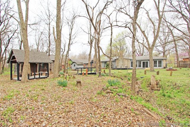 1810 Harned Drive, Bartlesville, OK 74006